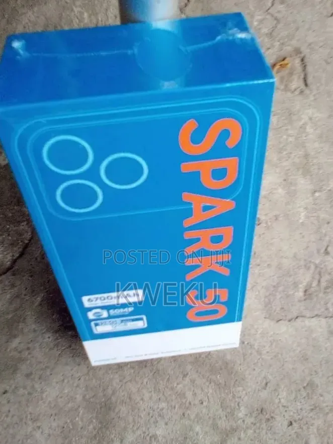 New Tecno Spark 50 128 GB Gold