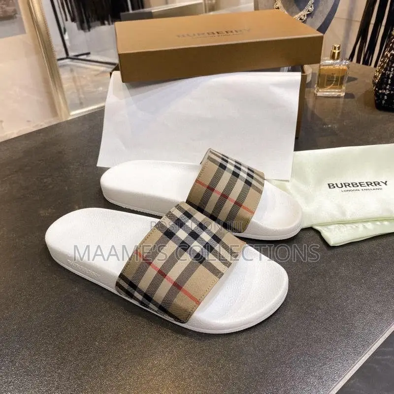 Designer Men’s Premium Slides Slippers | Stylish Comfortable