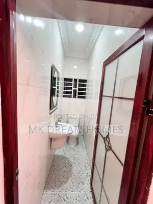 2bdrm House in Lake Side Estate for rent
