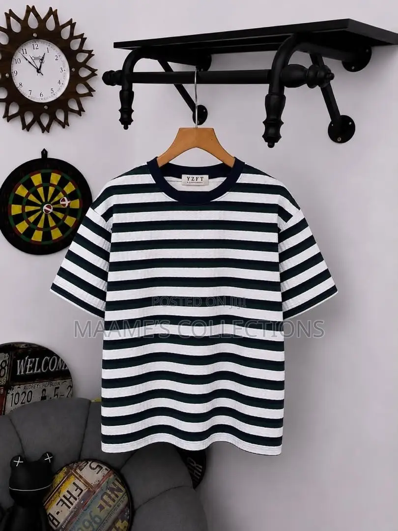 Trendy Men’s Striped Casual Tee