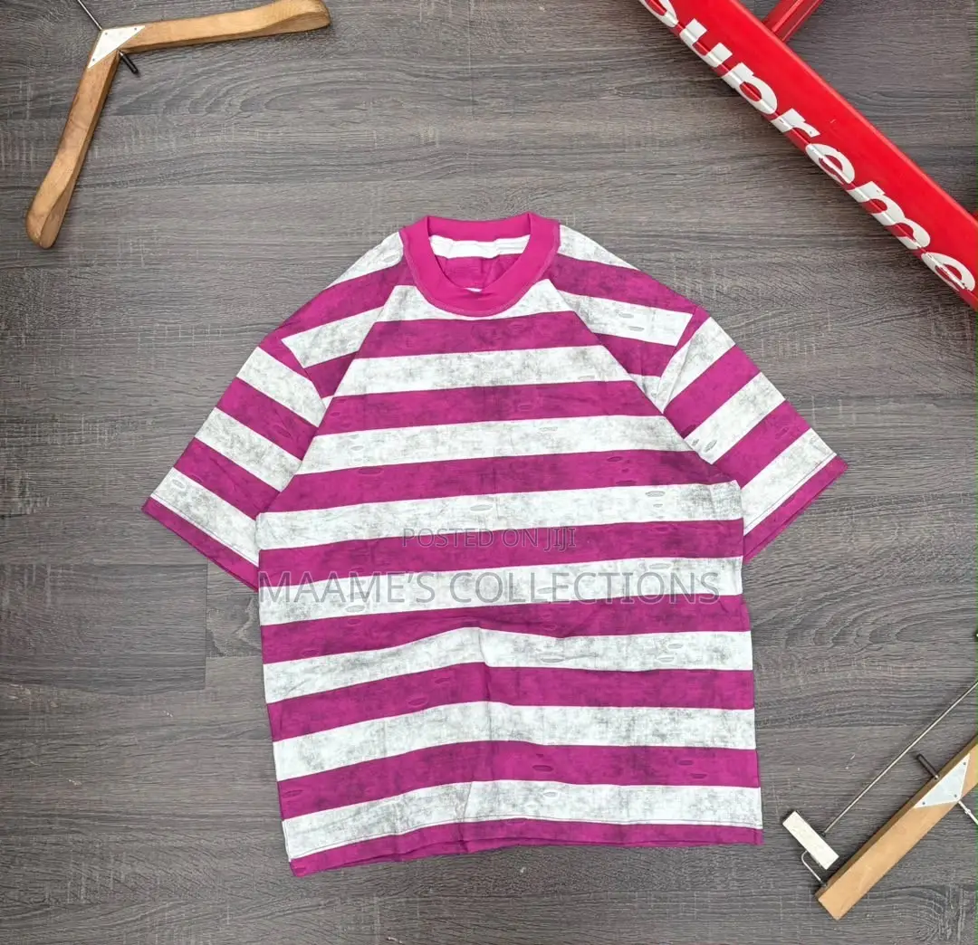 Trendy Men’s Striped Casual Tee