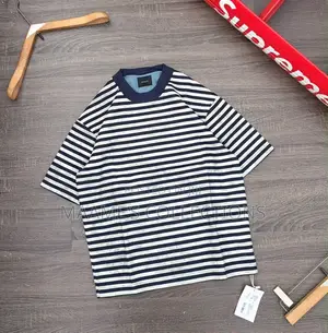 Trendy Men’s Striped Casual Tee