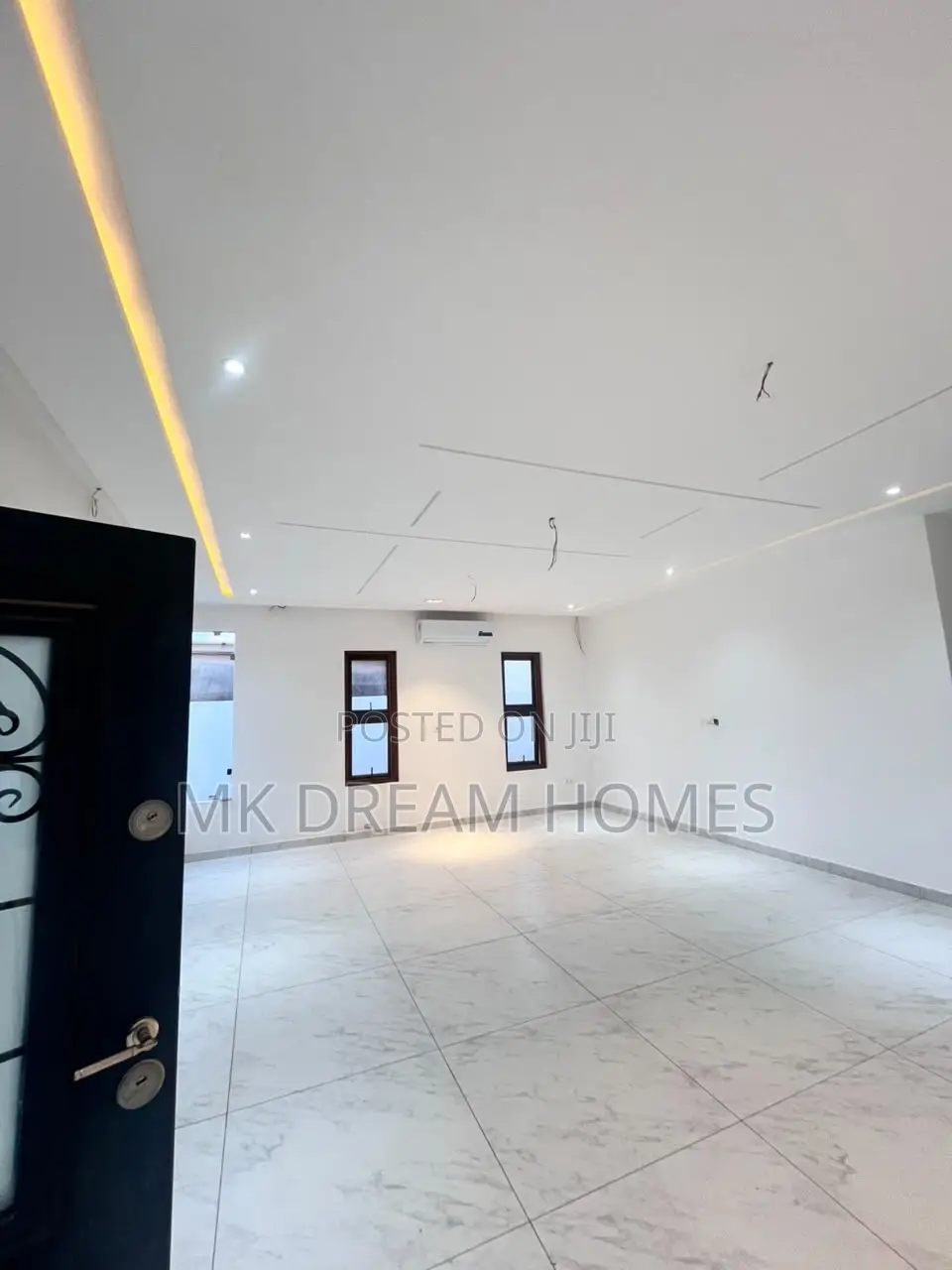 3bdrm House in Lake Side Estate for sale