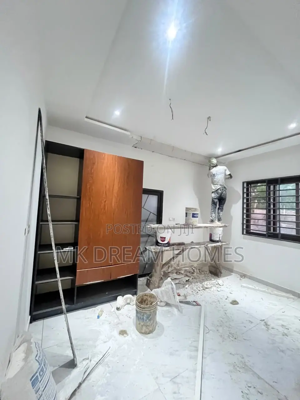 3bdrm House in Lake Side Estate for sale