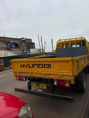 Hyundai Mighty 2