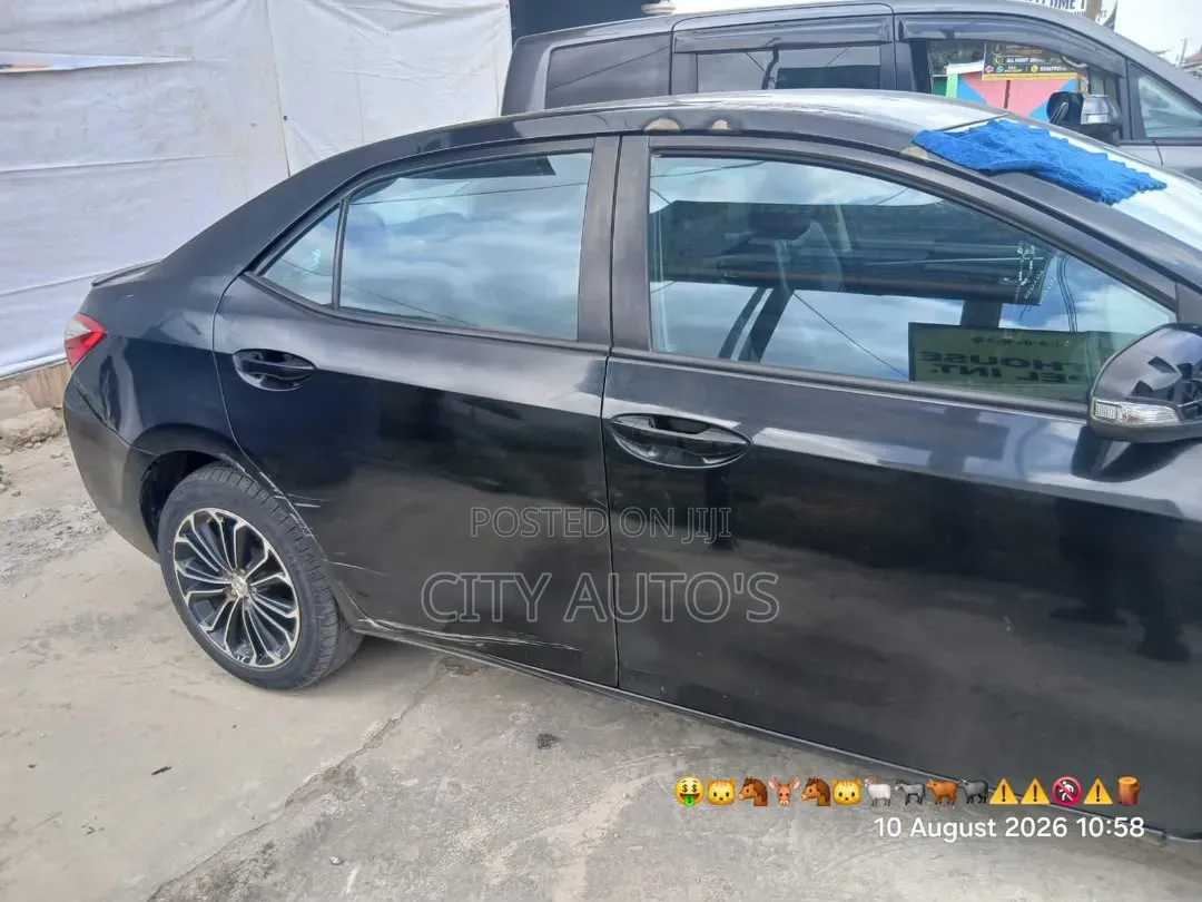 Toyota Corolla L 4dr Sedan (1.8L 4cyl 4A) 2015 Black