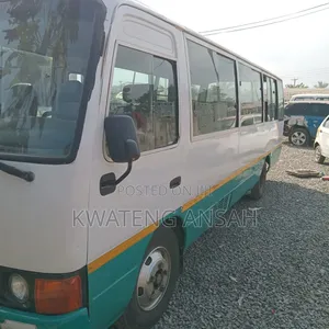 Toyota Coaster 2012