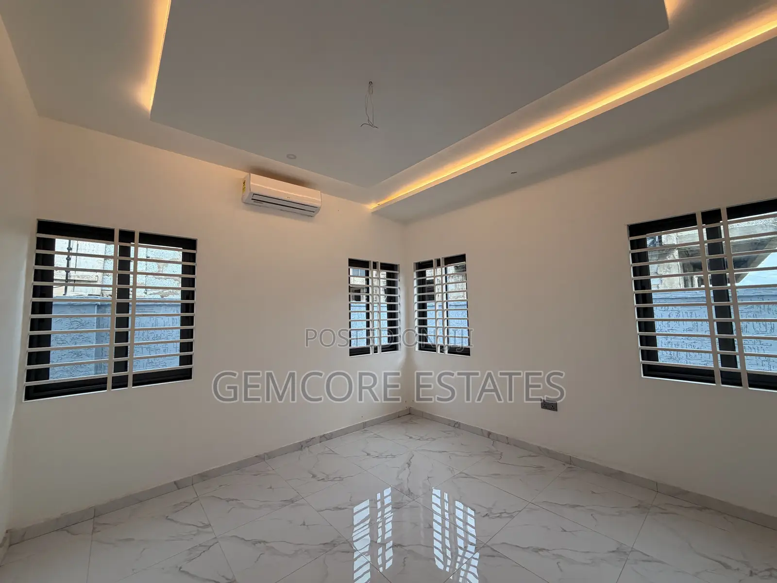 3bdrm House in Adenta, New Legon for sale