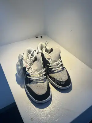 Nike Dunks
