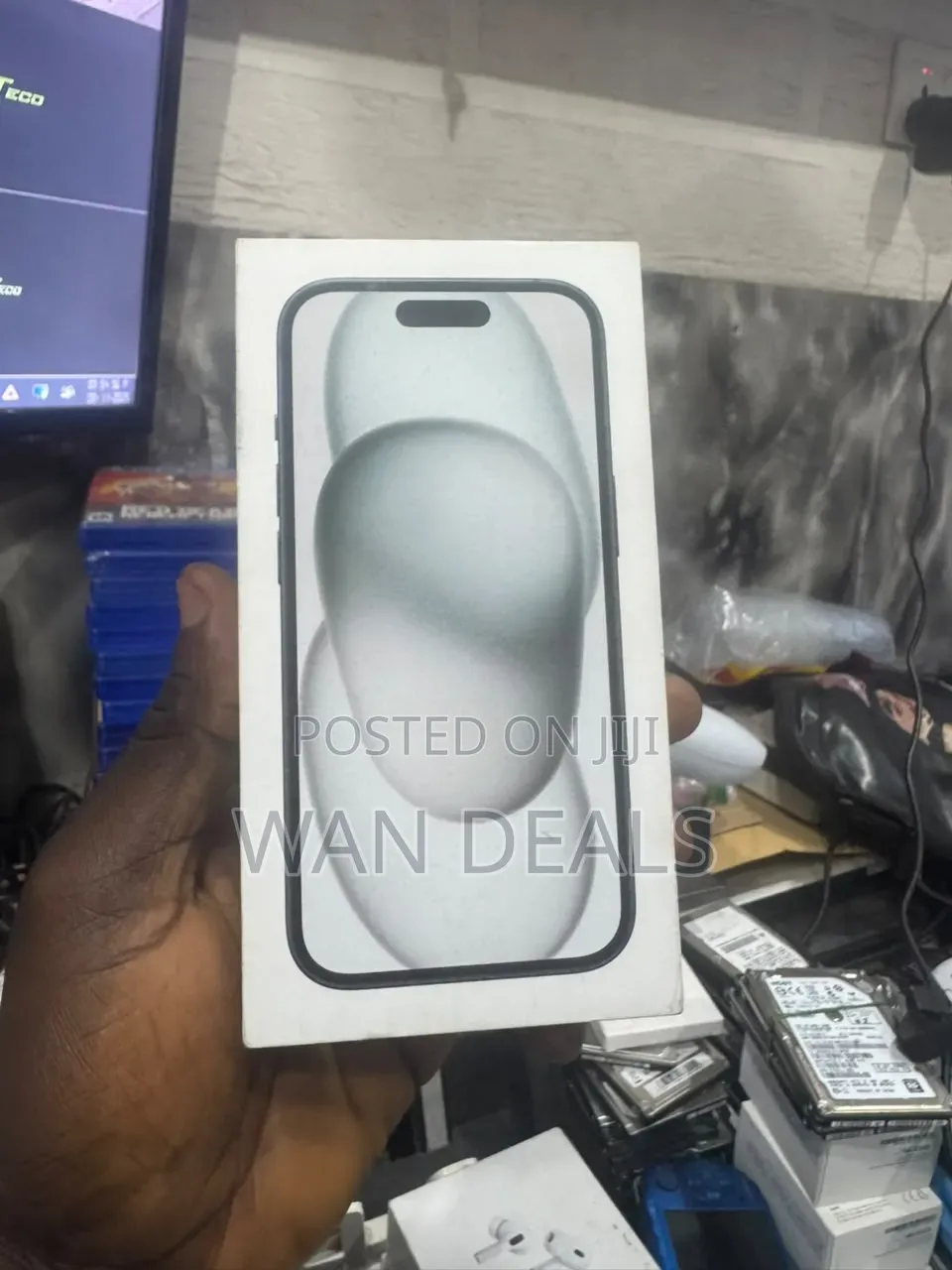 New Apple iPhone 15 128 GB
