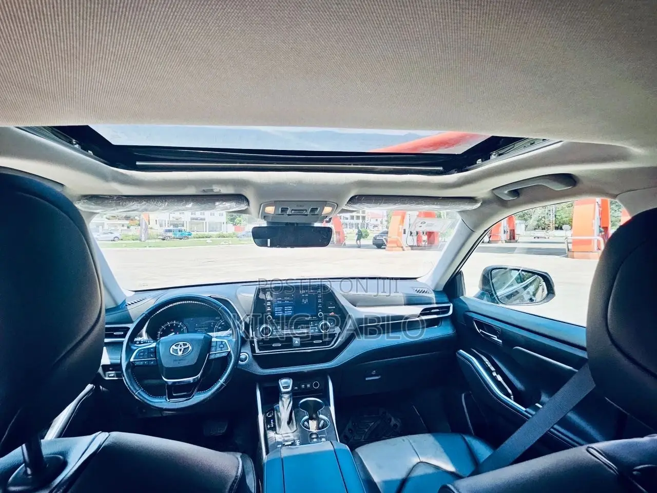 Toyota Highlander for Rent, Comfort, Affordability and Safety 