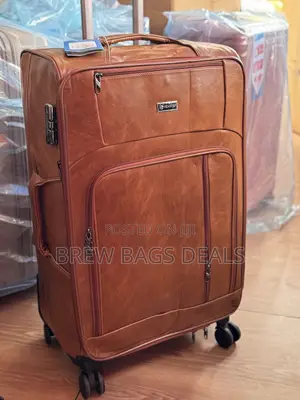 Premium Quality Pure Leather Extra Large 32 Inches Traveling Bag.