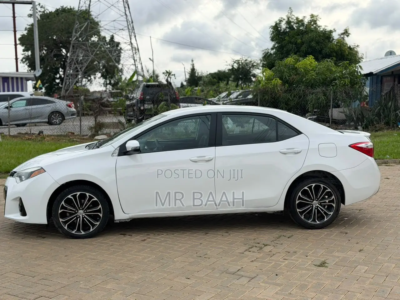 Toyota Corolla S 4dr Sedan (1.8L 4cyl CVT) 2016 White