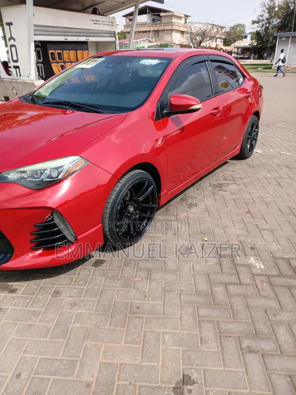 Toyota Corolla 2017 Red