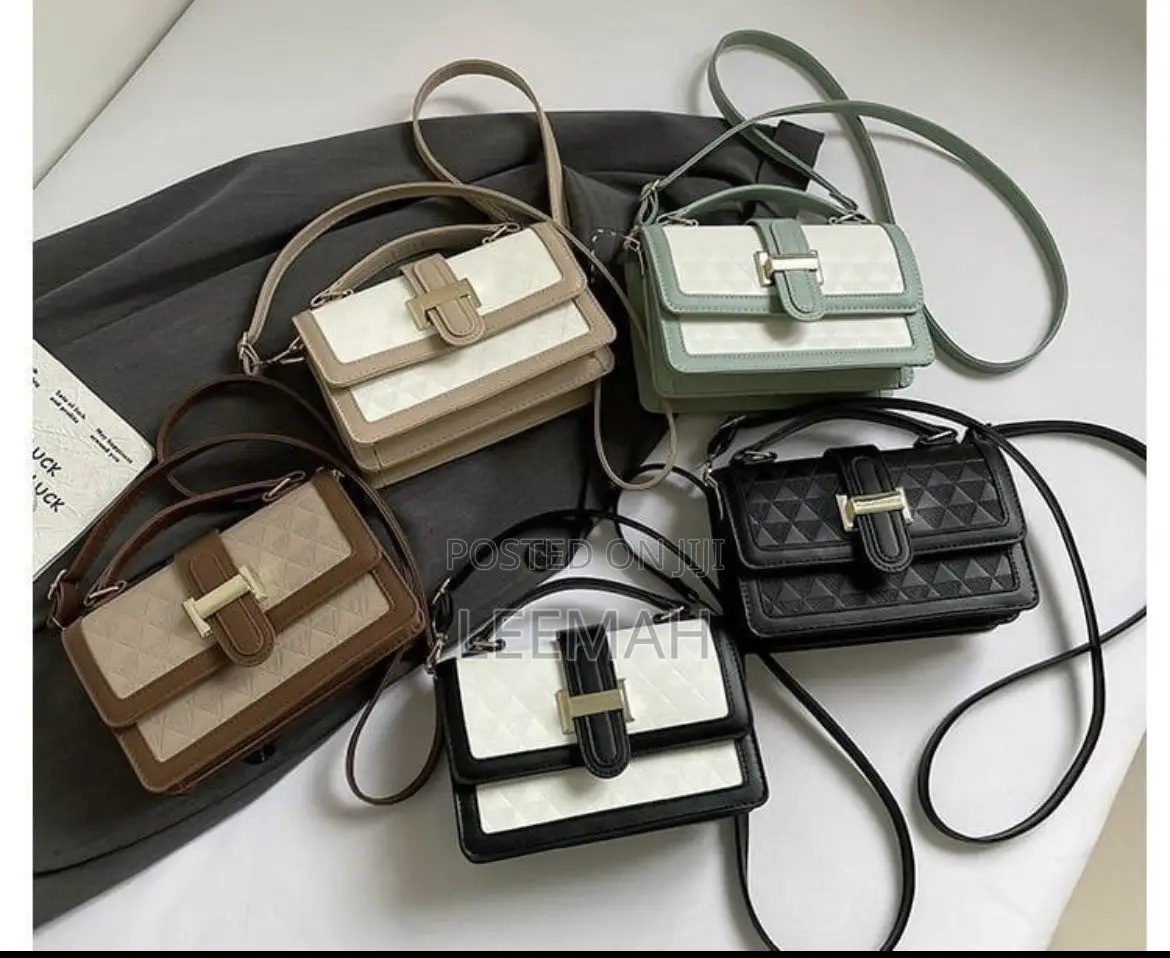 Cute Bag With Strip