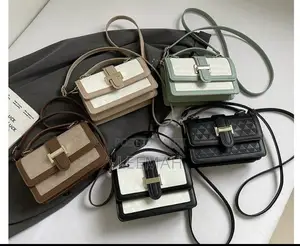 Cute Bag With Strip