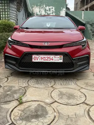 Toyota Corolla SE 2020 Red