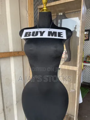 Female BBL Mannequin