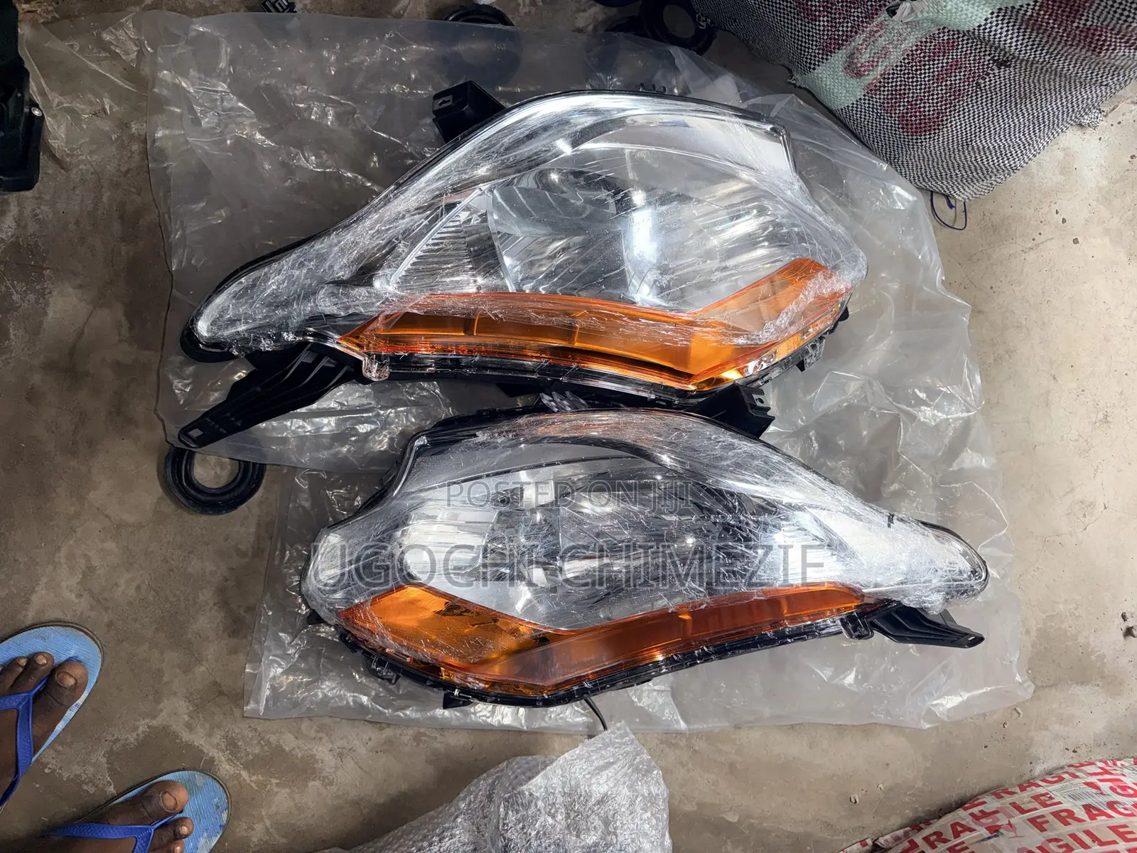 L200 2016/2017/2018 Headlights