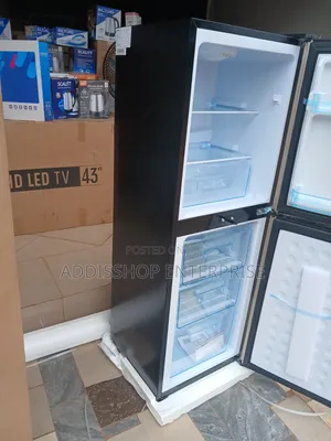 Nasco 136 Liters Bottom Freezer