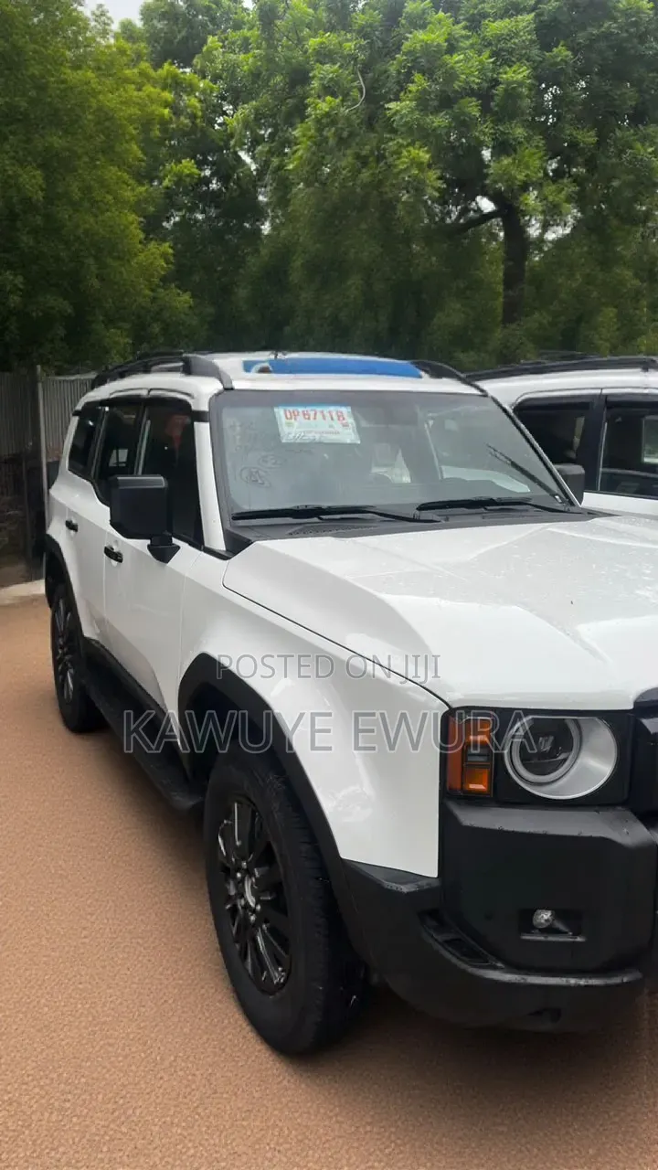New Toyota Land Cruiser Prado 2025 Black