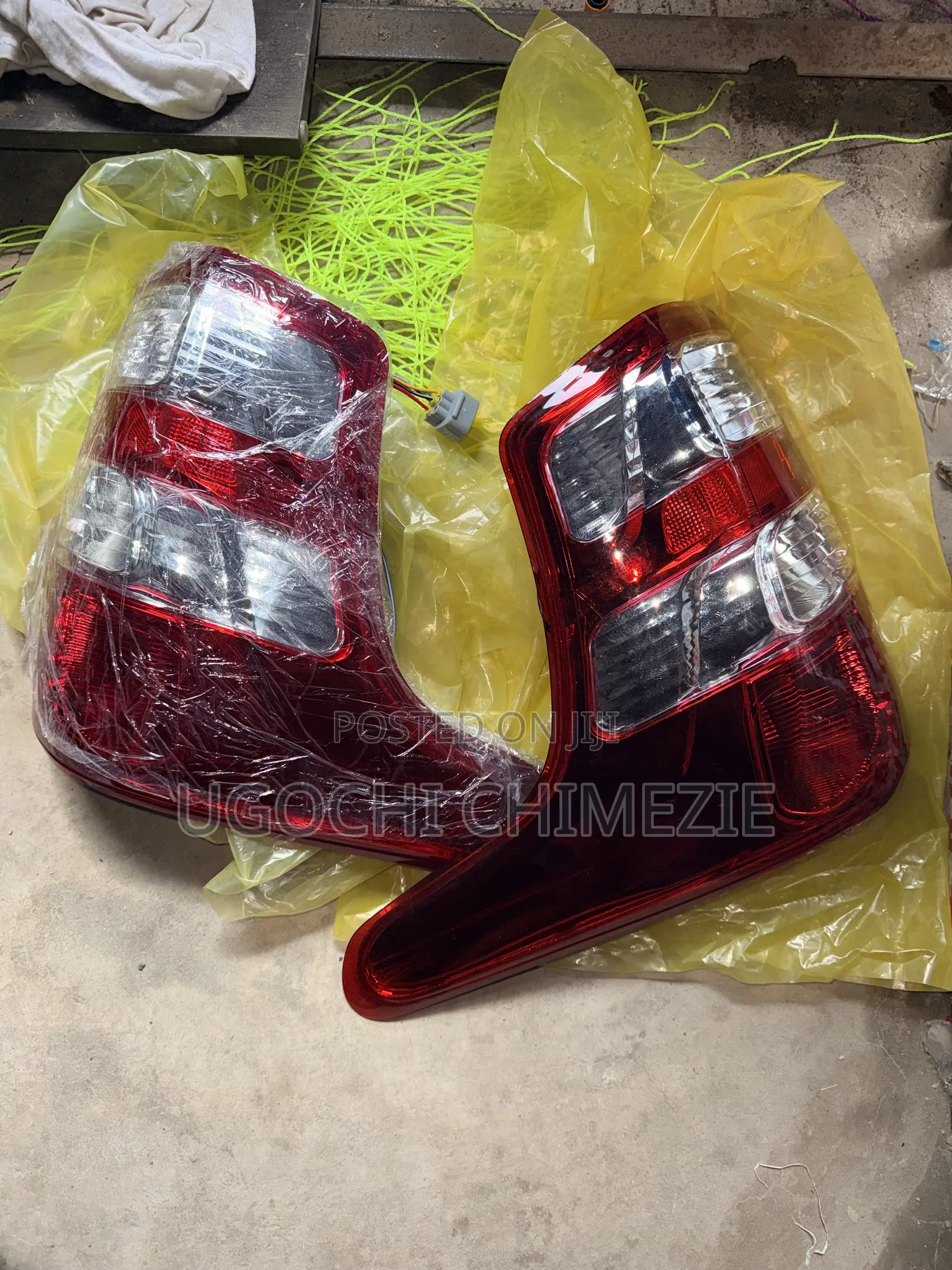 Mitsubishi L200 2016/2017/2018 Tail Light