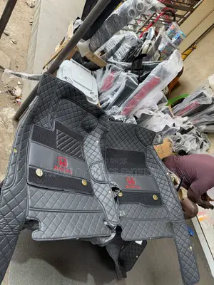 2017 2018 2019 2020 2021 2022 Honda CRV 5D Leather Floor Mat Full Set