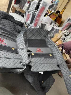 2017 2018 2019 2020 2021 2022 Honda CRV 5D Leather Floor Mat Full Set