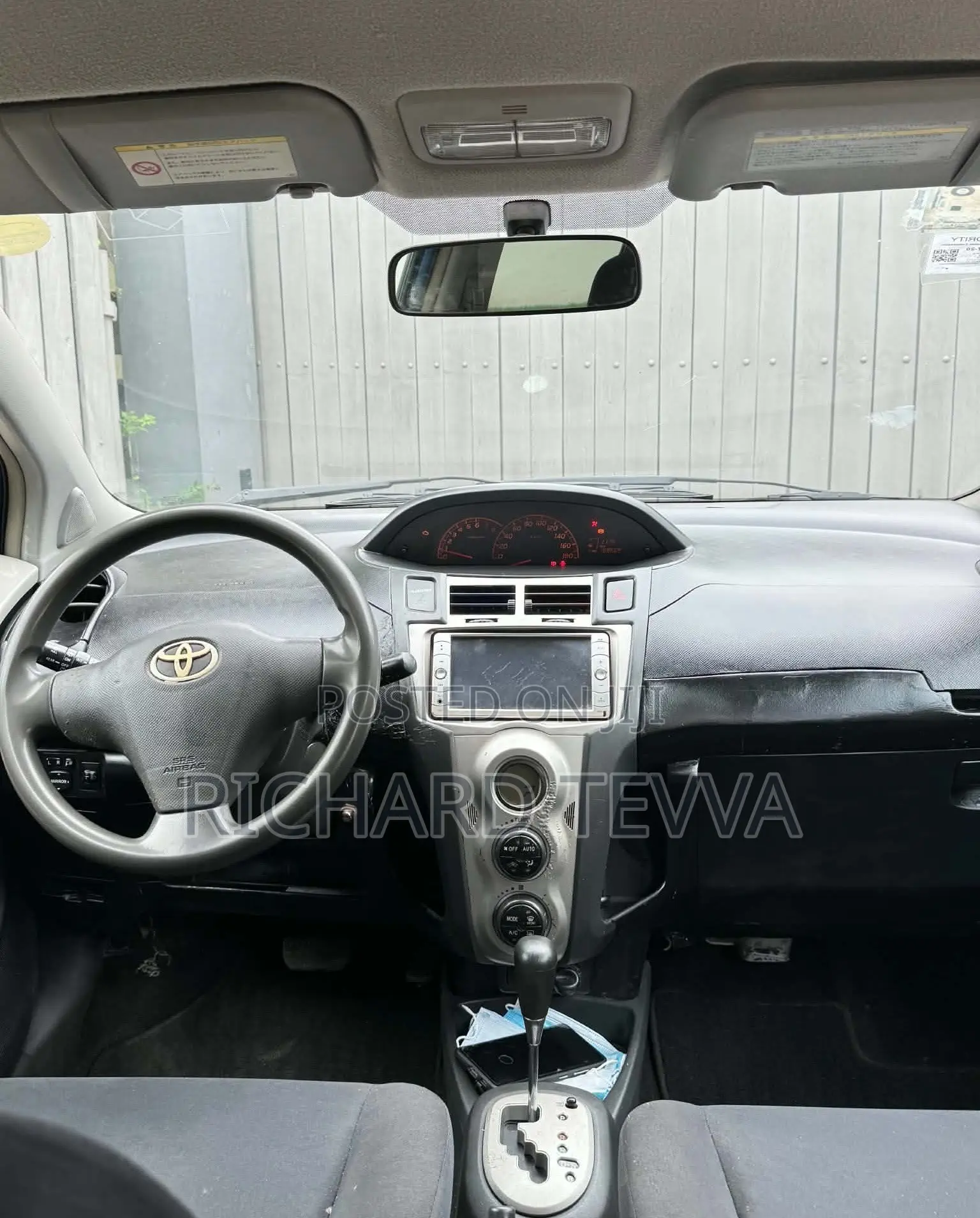 Toyota Vitz 1.3 AWD 5dr 2010 Blue