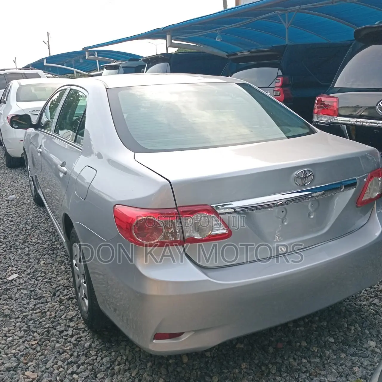 Toyota Corolla LE 4dr Sedan (1.8L 4cyl 4A) 2012 Silver