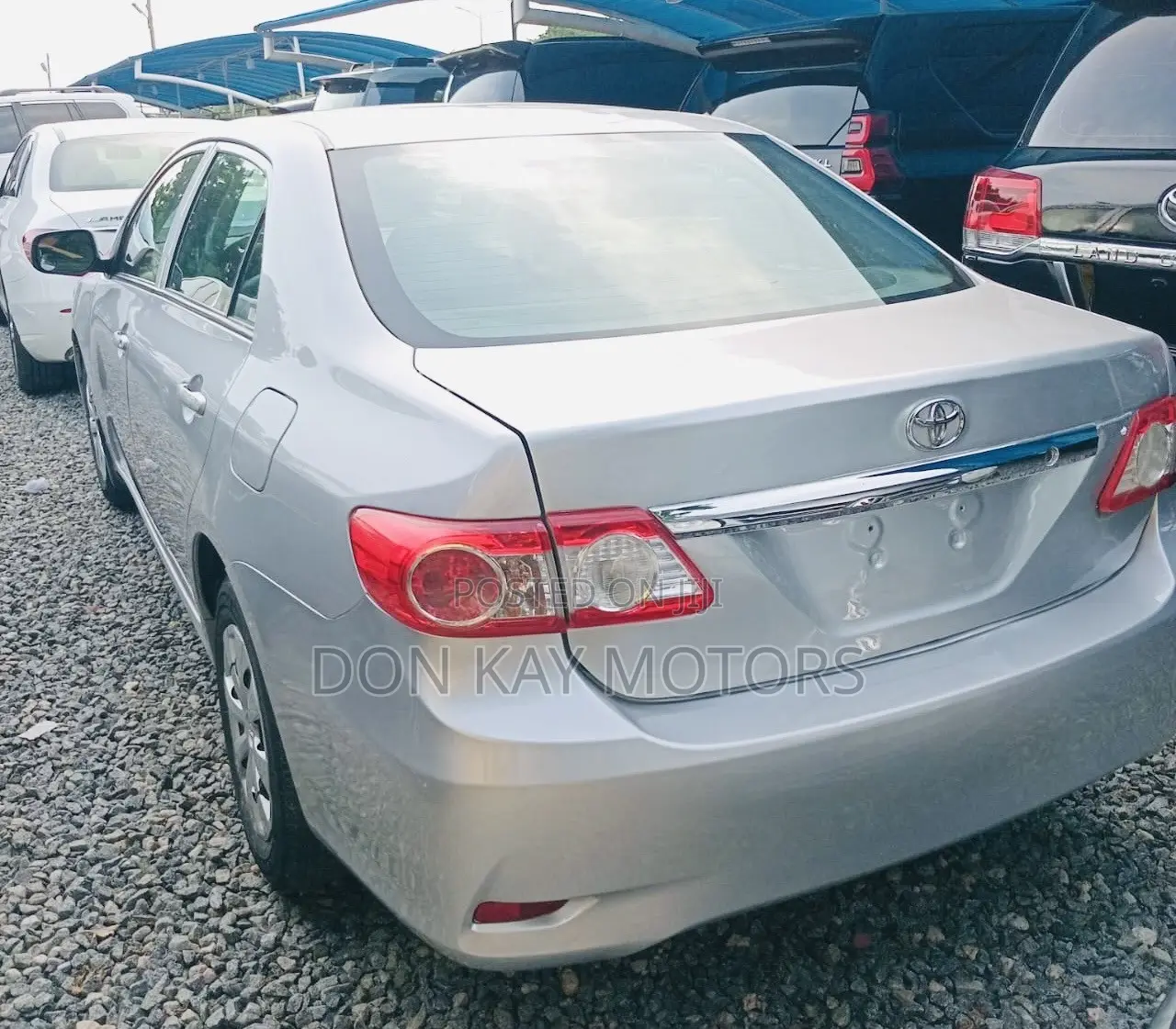 Toyota Corolla LE 4dr Sedan (1.8L 4cyl 4A) 2012 Silver