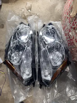 Pontiac Vibe 2009/2010/2011/2012/2013/2014 HEADLIGHTS