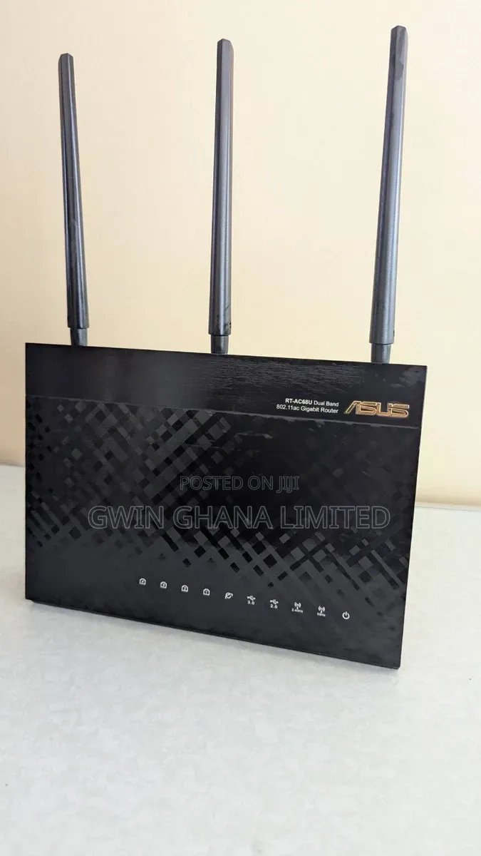 ASUS RT-AC68U Dual-Band Wireless-Ac1900 Gigabit Wi-Fi Router