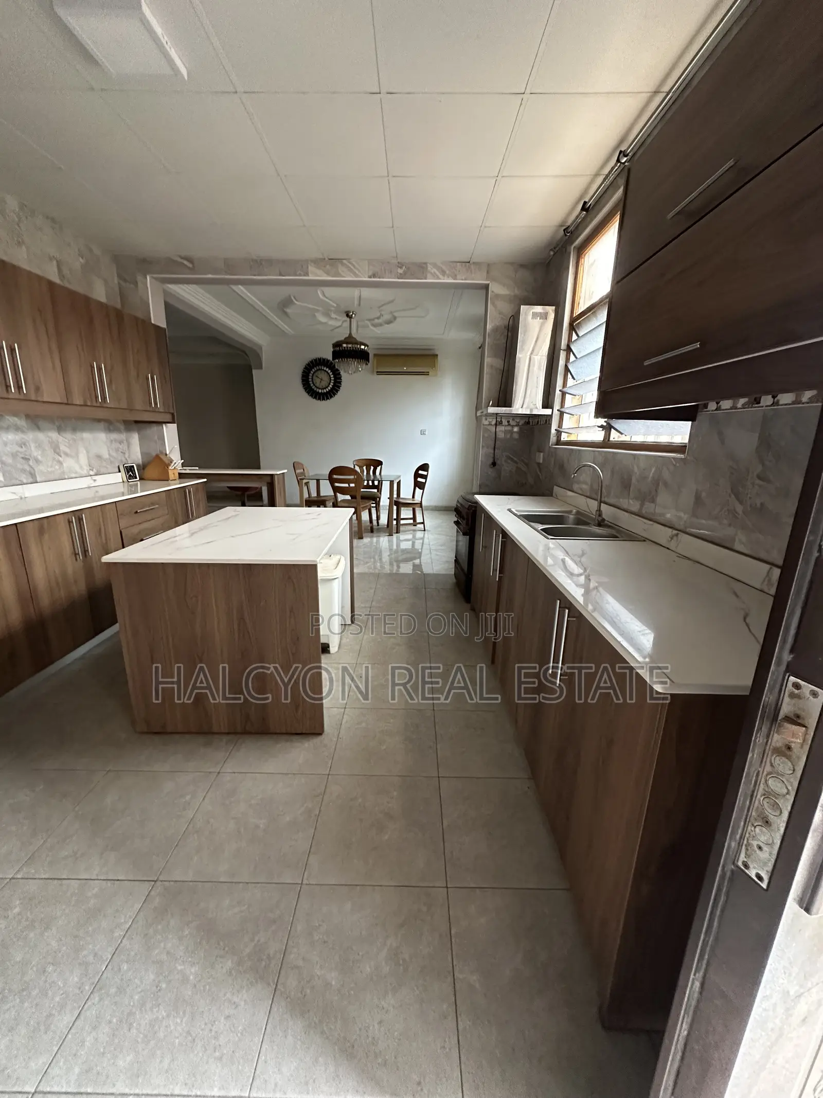 Furnished 7bdrm Duplex in Accra Metropolitan for rent