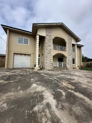 Furnished 7bdrm Duplex in Accra Metropolitan for rent