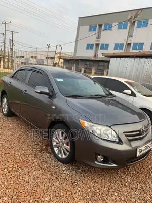 Toyota Corolla 2011 Gray