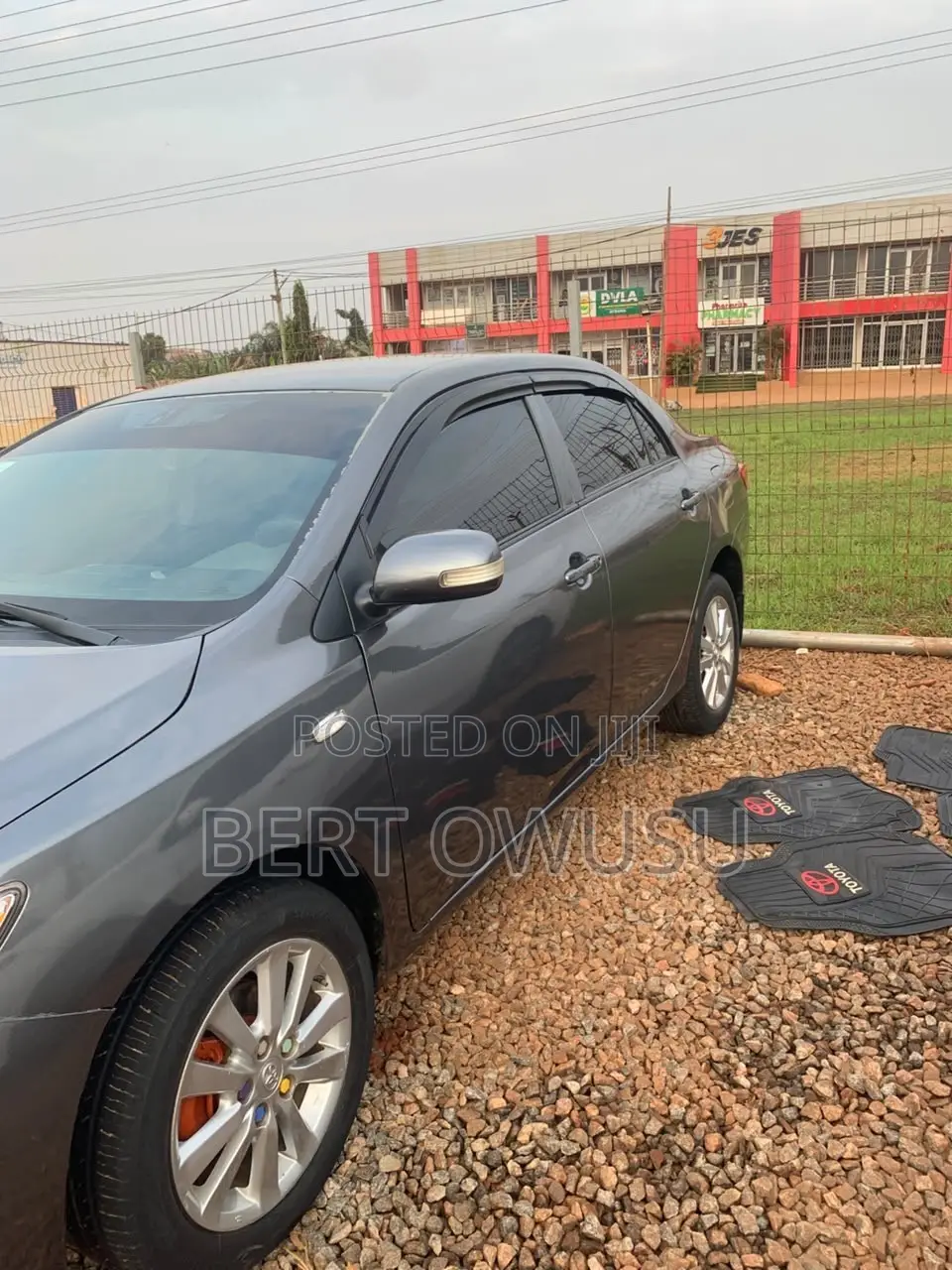 Toyota Corolla 2011 Gray