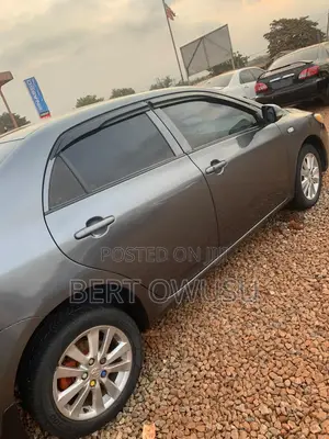 Toyota Corolla 2011 Gray