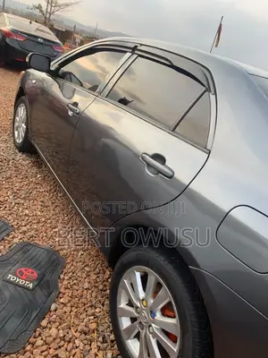 Toyota Corolla 2011 Gray