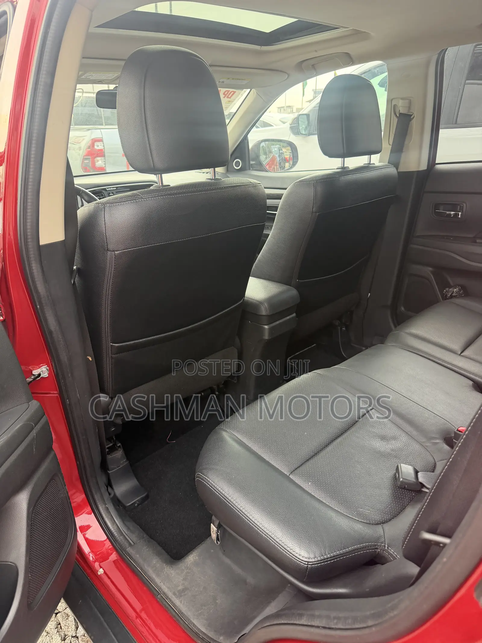 Mitsubishi Outlander SEL FWD 2016 Red