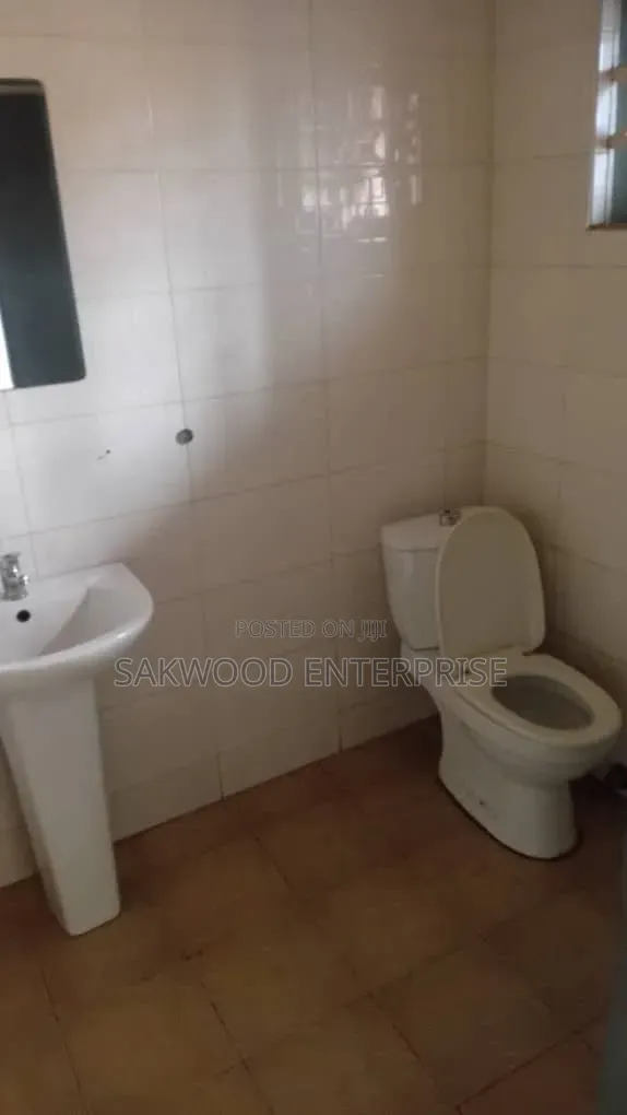 1bdrm Apartment in Sakwood Properties, Adenta for rent