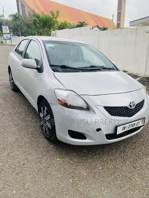 Toyota Yaris 1.5 Automatic 2009 Silver