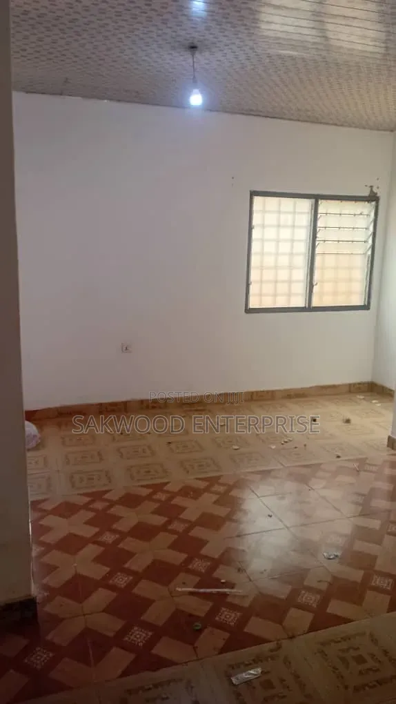 1bdrm Apartment in Sakwood Properties, Adenta for rent