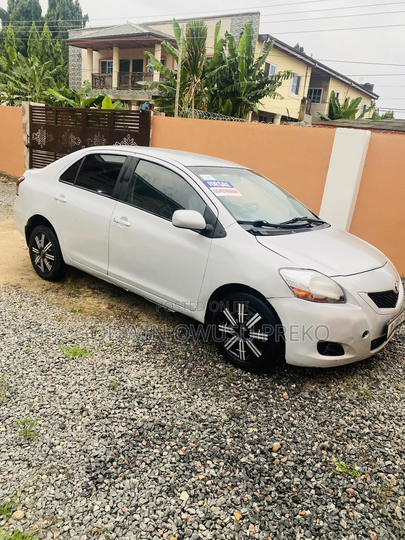 Toyota Yaris 1.5 Automatic 2009 Silver
