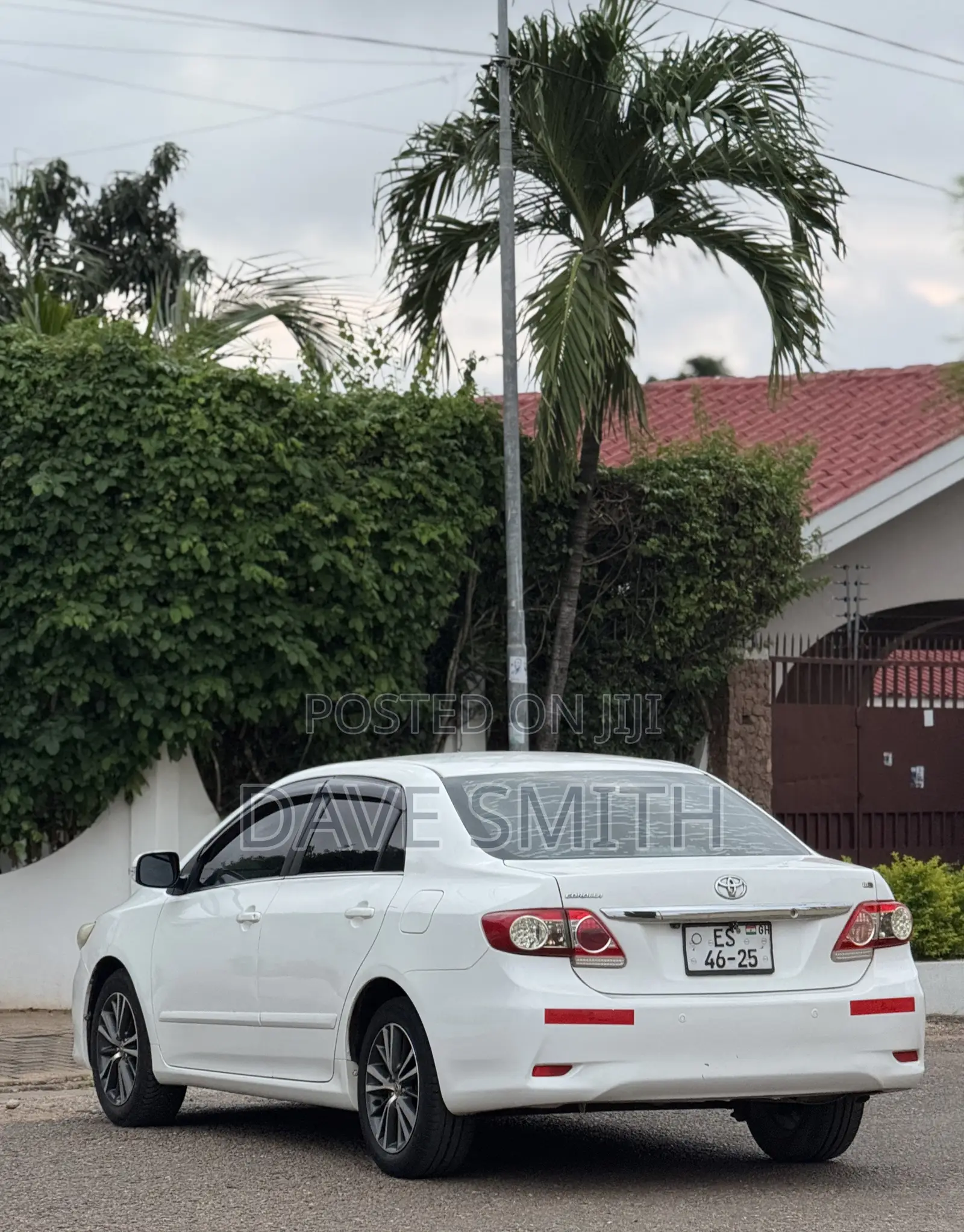 Toyota Corolla Altis 2012 White