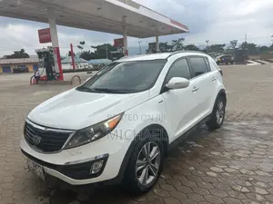 Kia Sportage SX 4dr SUV (2.0L 4cyl Turbo 6A) 2015 White