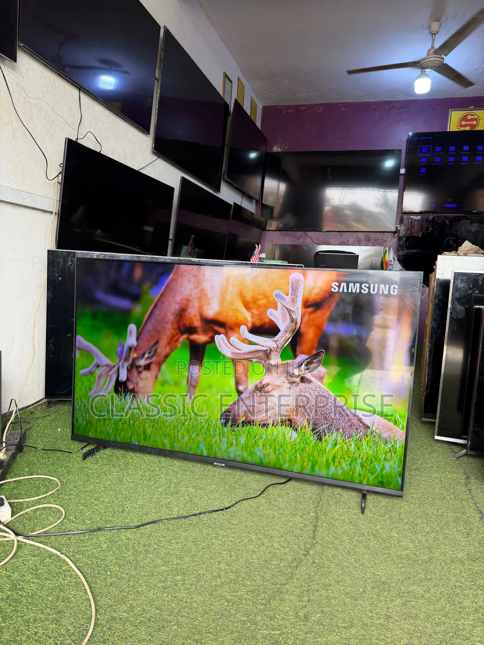 Smasung Au Series 2021/22 Model Smart Premium Uhd to the Max TV