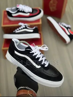 Vans Sneakers