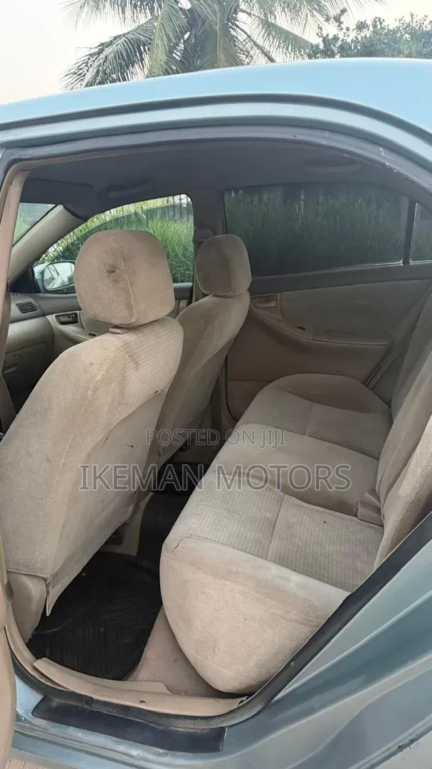 Toyota Corolla 2007 Gray