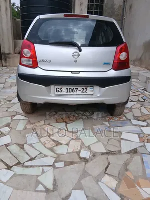 Nissan Pixo 1.0 FWD 2011 Gray
